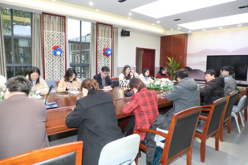 集体1.JPG 集体1.JPG